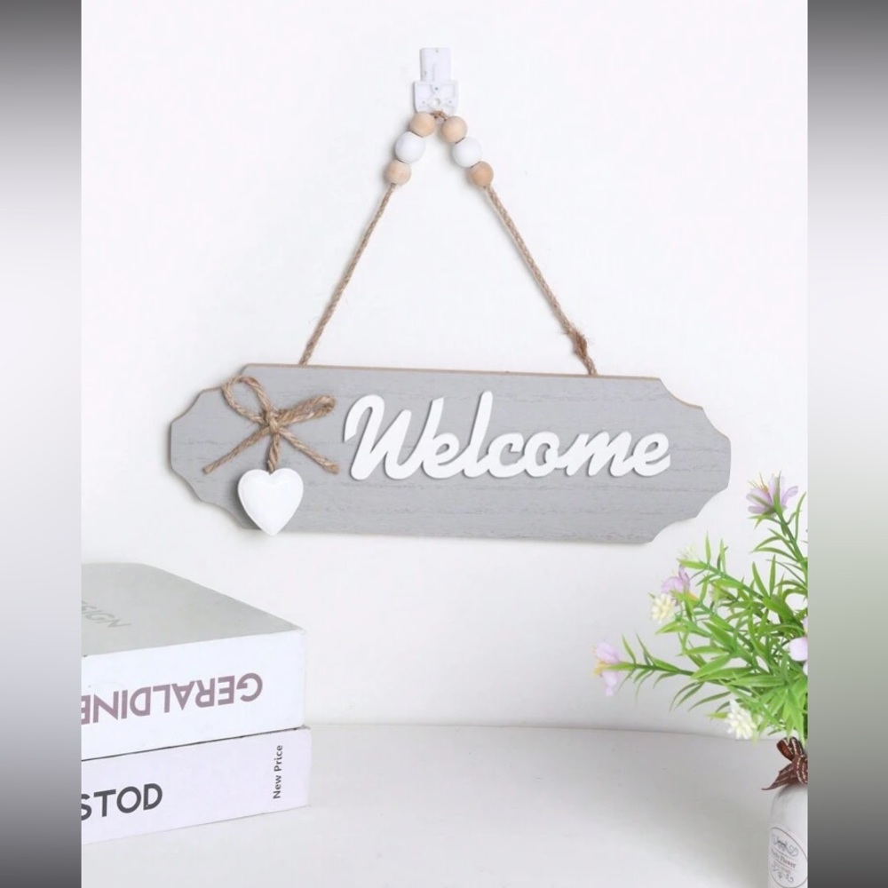 NWT- Gray & White Wooden Welcome Sign with Heart Accent & Beaded Hanger